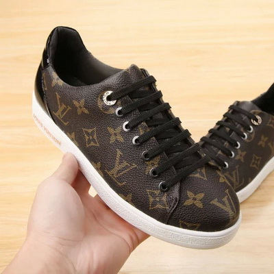 LV Casual shoes Women--051